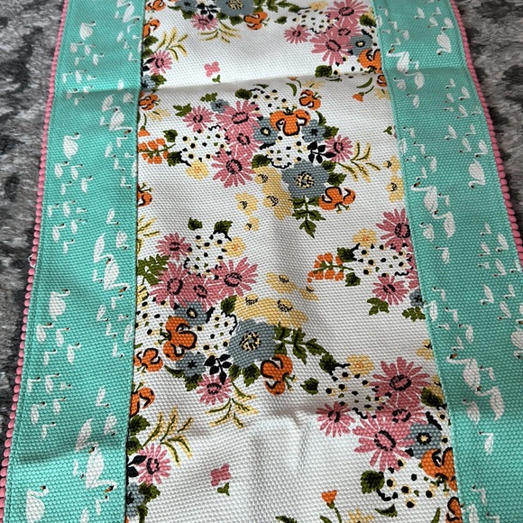 Matilda Jane Table runner - Picture 3 of 6